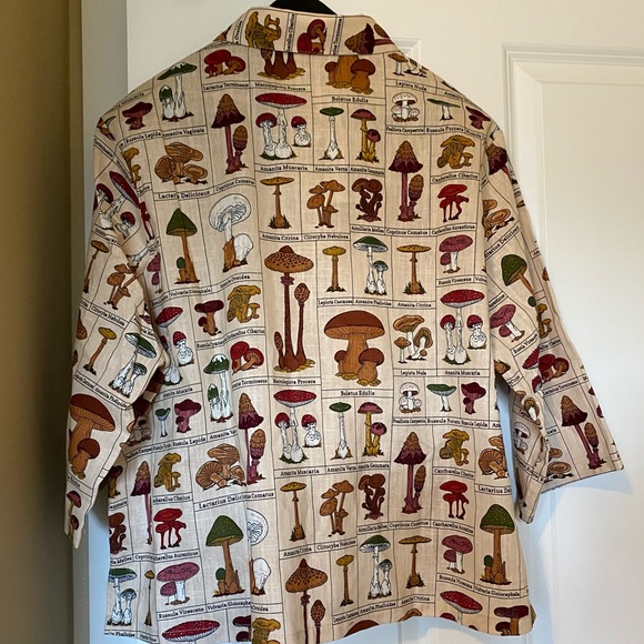 Rare tan version of Feeling Spore-adic Shirt - Picture 4 of 4